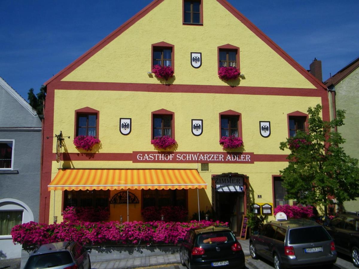 נאבורג Hotel-Pension Schwarzer Adler מראה חיצוני תמונה